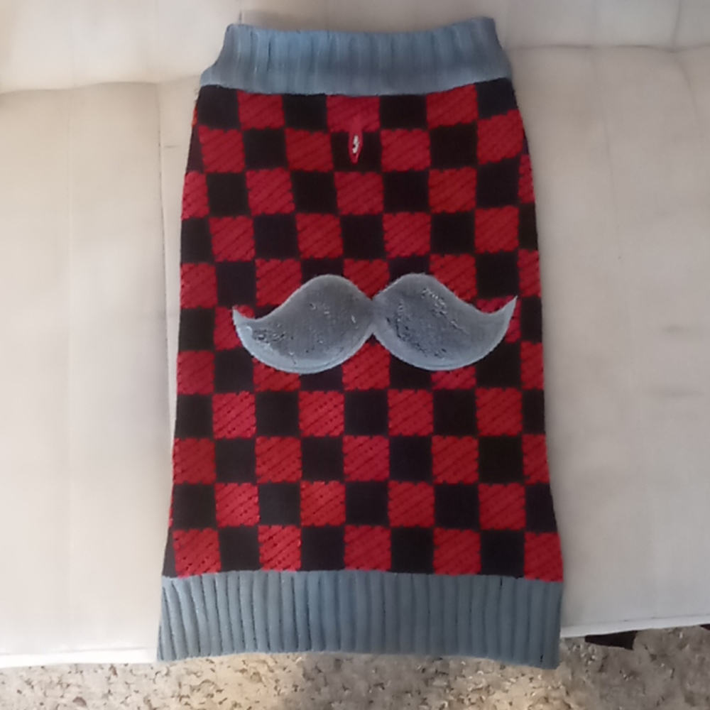 Doggy sweater